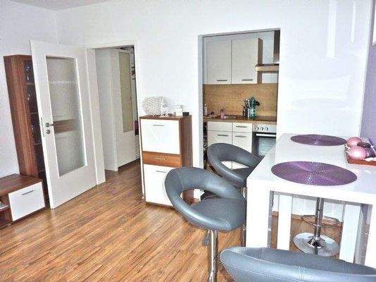 WOHN-/SCHLAFZIMMER (Einrichtungsbeispiel) Ansicht 