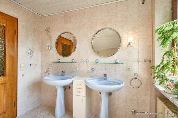 DG Bad bei Schlafzimmer