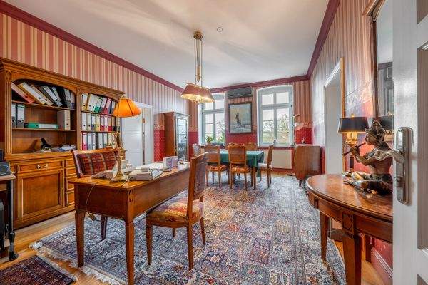 DI - Forbes Global Properties