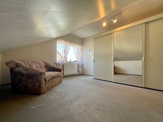 Schlafzimmer im DG