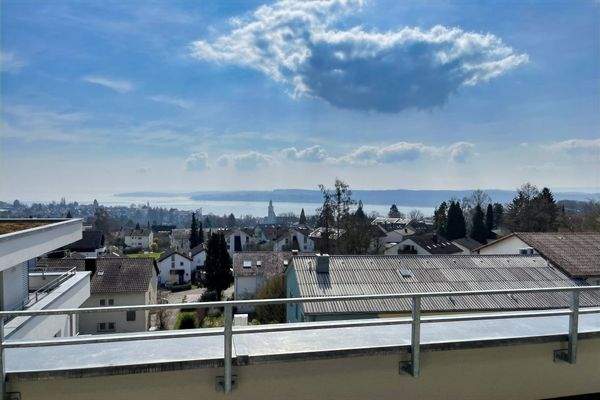 Seeblick von der Terrasse Richtung Insel Mainau