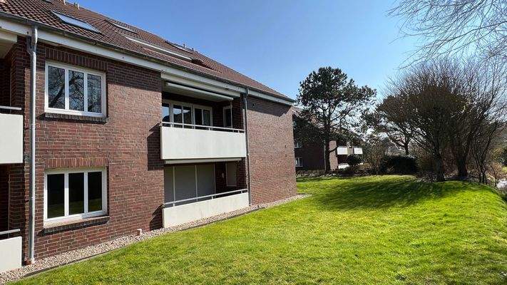 Langeoog Gebäude Balkon.jpg