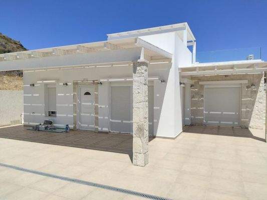 MIT VIDEO! Kreta, Makry Gialos: Neubau - Bungalow mit Pool und Meerblick zu verkaufen