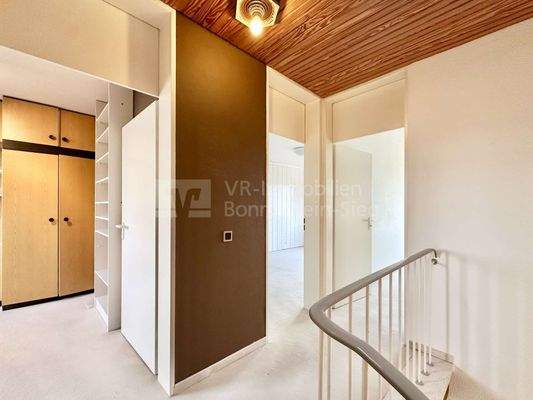 5049 Blick in die Zimmer Obergeschoss 