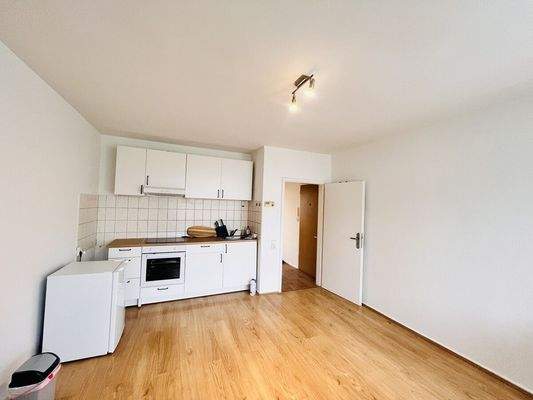 mmexport1764598724887