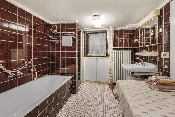 Badezimmer im Souterrain