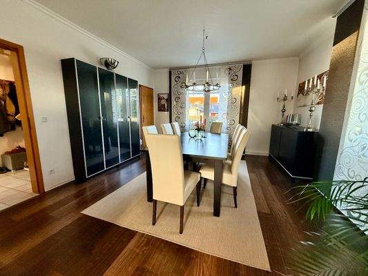 Wohn/ Esszimmer OG rechts 