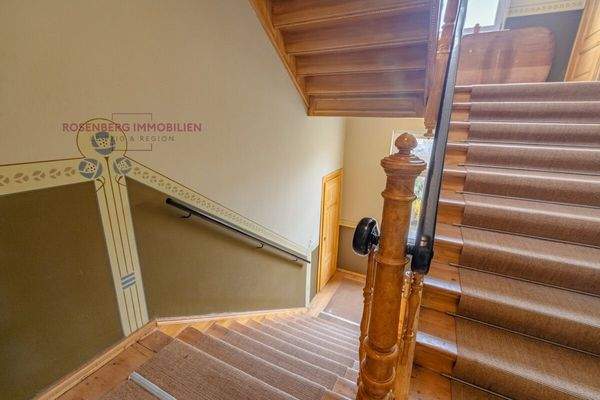 b6785040-treppenhaus-etagenwohnung-in-leipzig-gohl