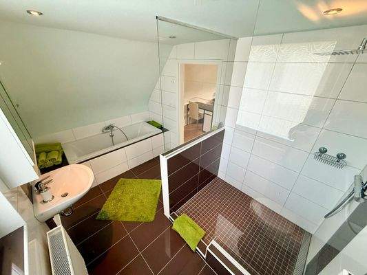 OG Badezimmer en suite