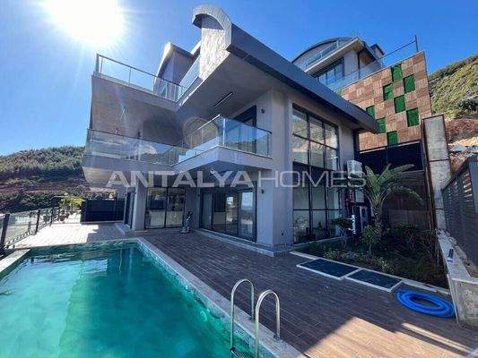Panoramic Sea View Smart Villas in Alanya Tepe