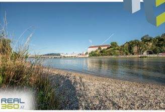 Der Donaustrand in Alturfahr nur 50 m entfernt