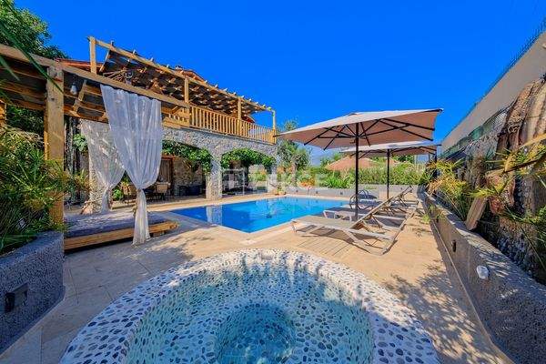 Stone Villas with Pools in Fethiye Where Nature and History Meet