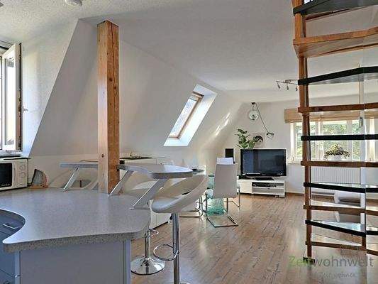 Barhocker am Küchentresen