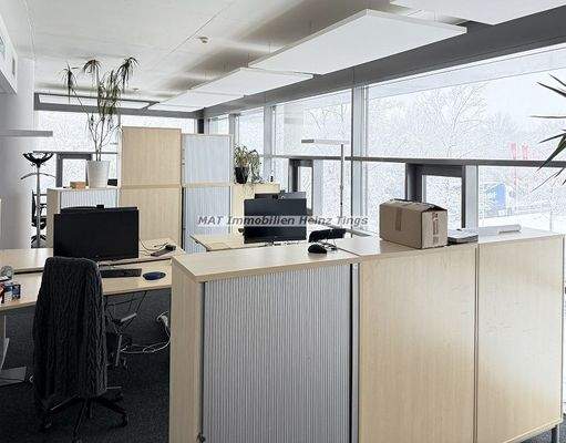 Ausschnitt Bürobereich teilb