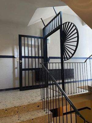 Ge-SICHER-tes Treppenhaus!