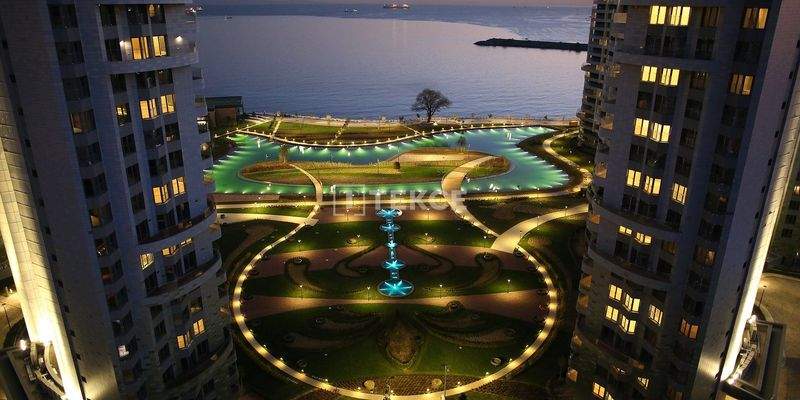 Flats in Complex with Luxury Amenities in İstanbul Bakırköy