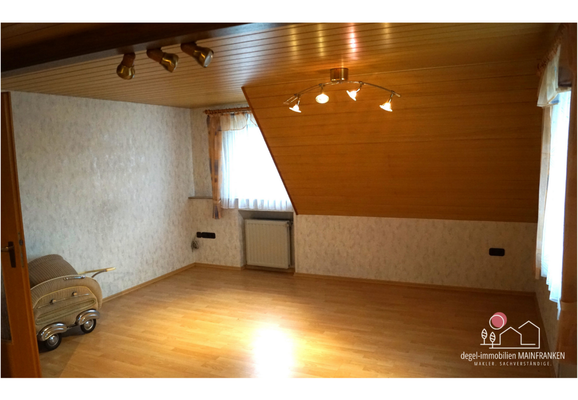 Zimmer im Dachgeschoss