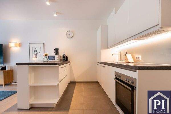 Moderne Geräte in der Einbauküche