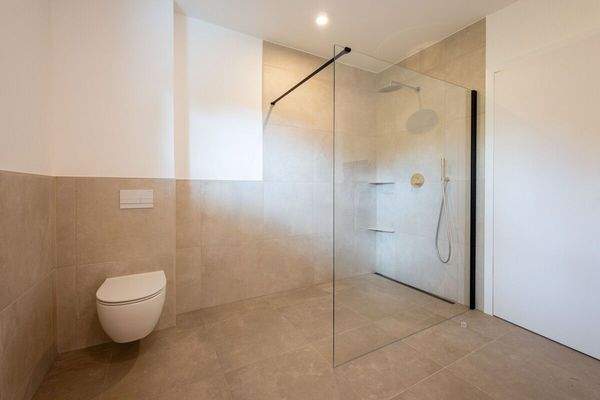 Beispiel bodengleiche Dusche