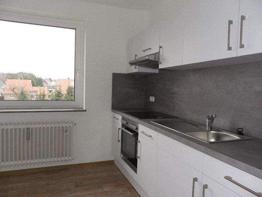 Küche mit Einbauküche