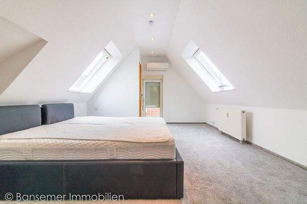 SB: Schlafzimmer klimatisiert