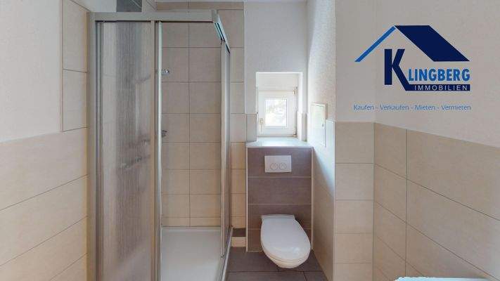 Tageslichtbad mit Dusche