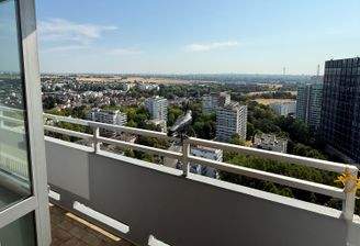Ausblick in den Taunus.jpg