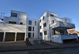 ERSTBEZUG! Großzügige 2 1/2 Zimmerwohnung mit Terrasse und beeindruckenden hotsell Blick über Barsinghausen