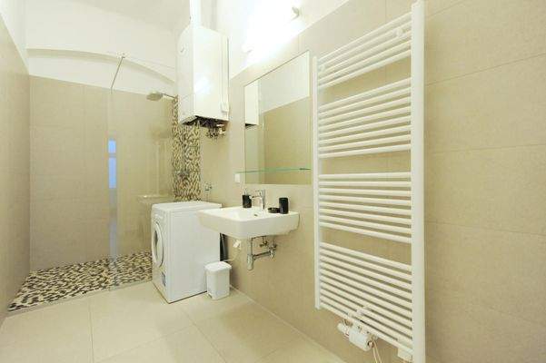 Badezimmer / bathroom