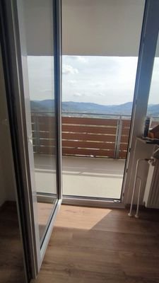 Wohnzimmer zum Balkon