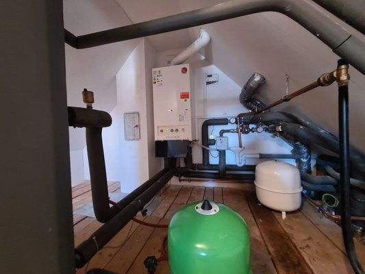 Heizungsanlage Spitzboden