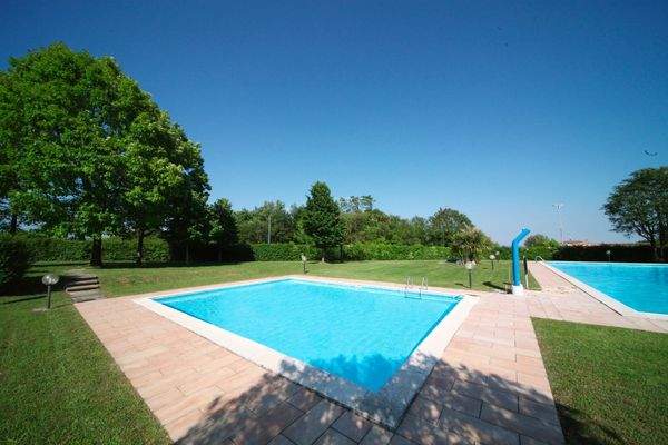 WhatsApp Image 2024-06-04 at 09.54.32(10).jpeg