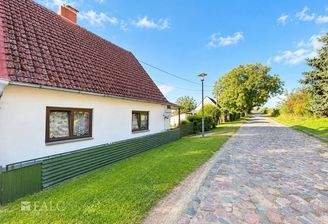 Außenansicht Straßenseite 2 - Kopie