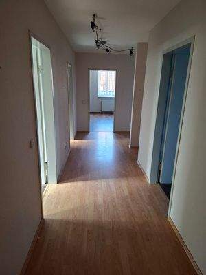 Flur der leerstehenden Wohnung