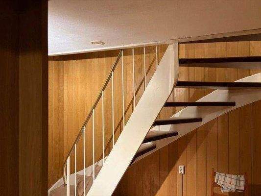 Treppe nach oben.jpeg