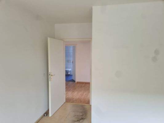 Wohnung OG - Blick aus Zimmer 1