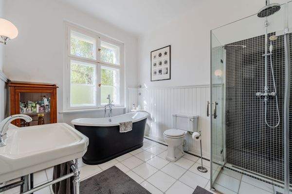 Vollbadezimmer im Obergeschoss