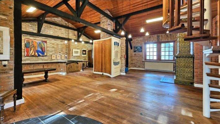 72 m² Wohnsaal im Obergeschoss