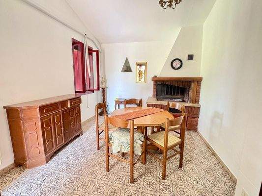 WhatsApp Image 2025-06-20 at 11.57.52 (2).jpeg