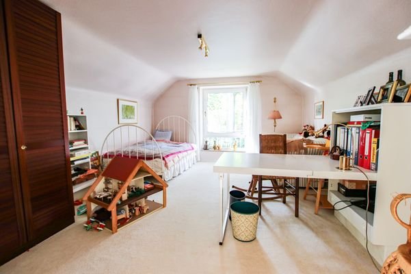 Zimmer 1 OG