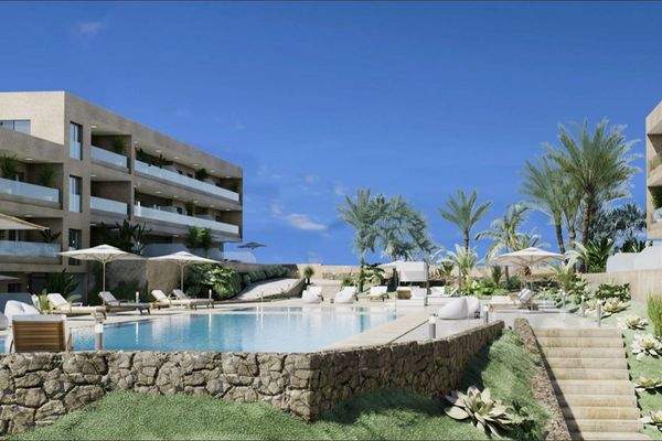 Geräumige Wohnung mit drei Schlafzimmern direkt am Strand von La Tejita