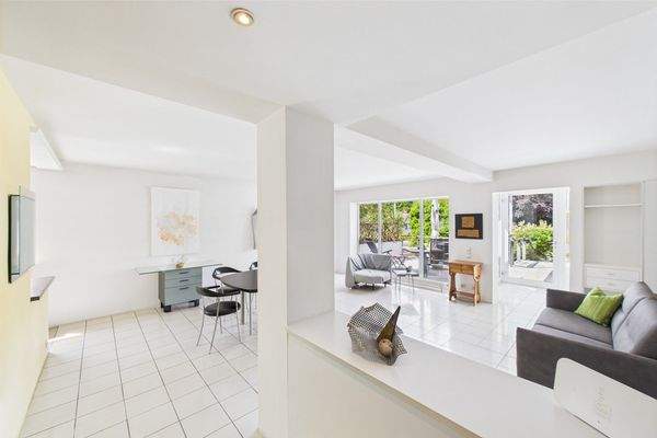 Wohn u. Essbereich Parterre rechts