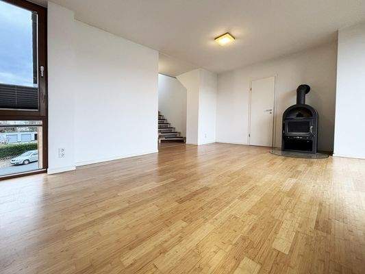 Wohnzimmer mit Kamin