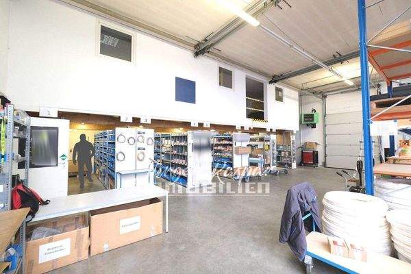 Halle1 Innenansicht Handlager