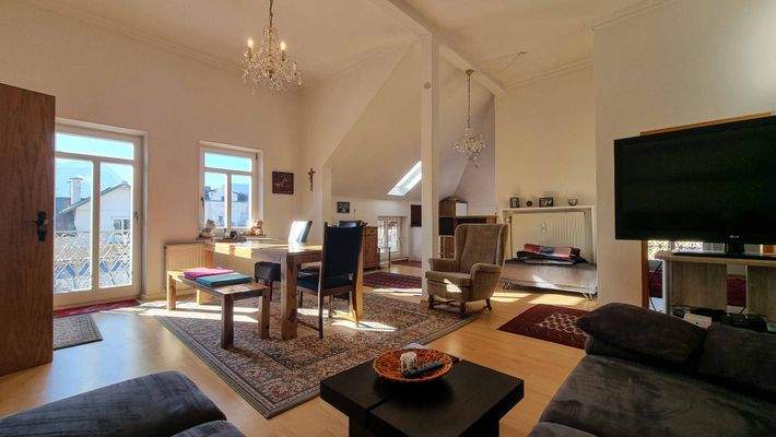 Wohn- und Essbereich