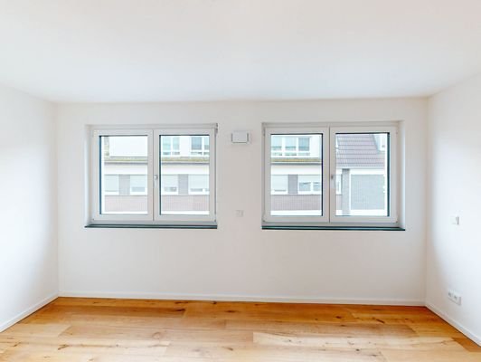 Kinder- oder Arbeitszimmer (5)
