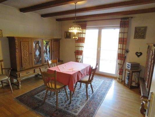 Esszimmer mit Terrasse 