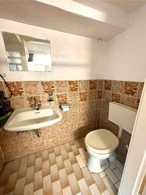 WC Kellergeschoss