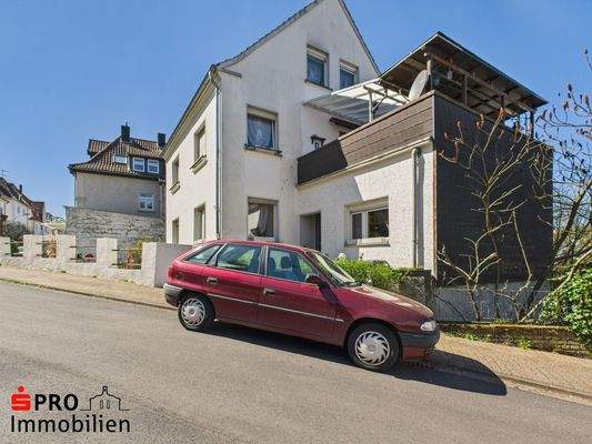 Seitenansicht mit Terrasse