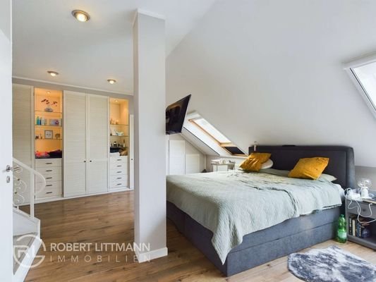 Schlafzimmer (Wohnung 1)